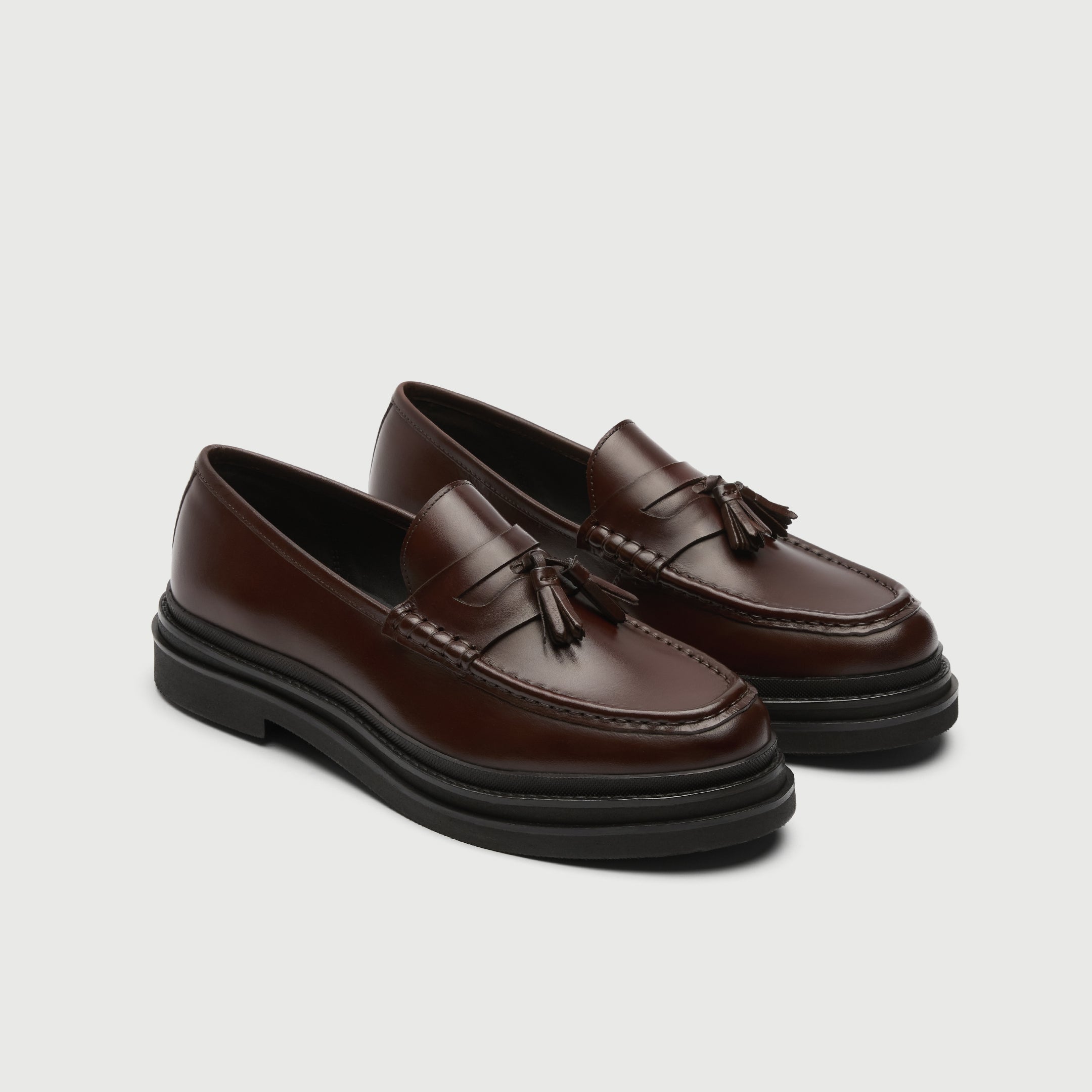 Walk London Mens Brooklyn Tassel Loafer in Brown Leather