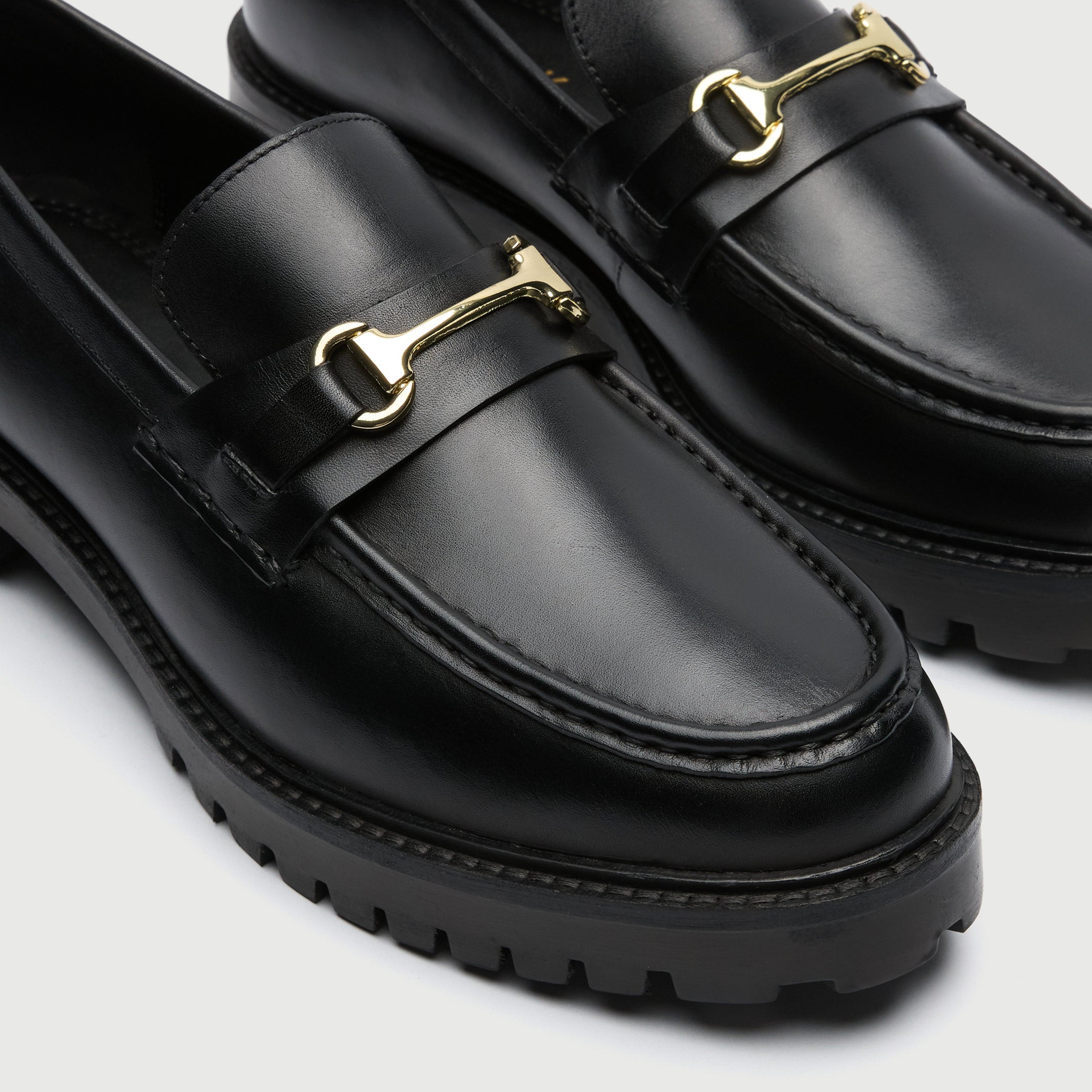 WALK London Sean Trim Loafer Black Leather