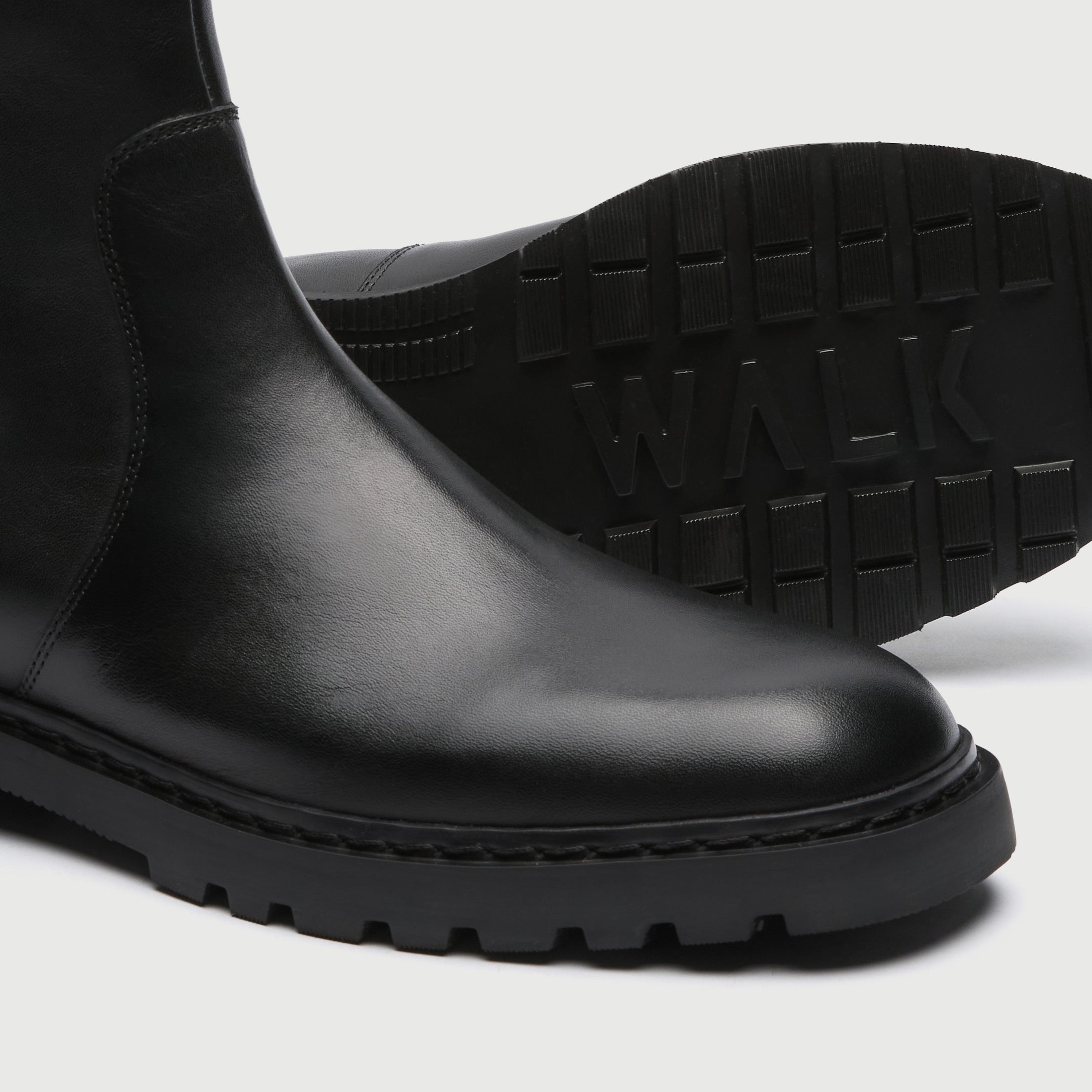 WALK London Men's Ziggy Back Zip Boot in Black Leather