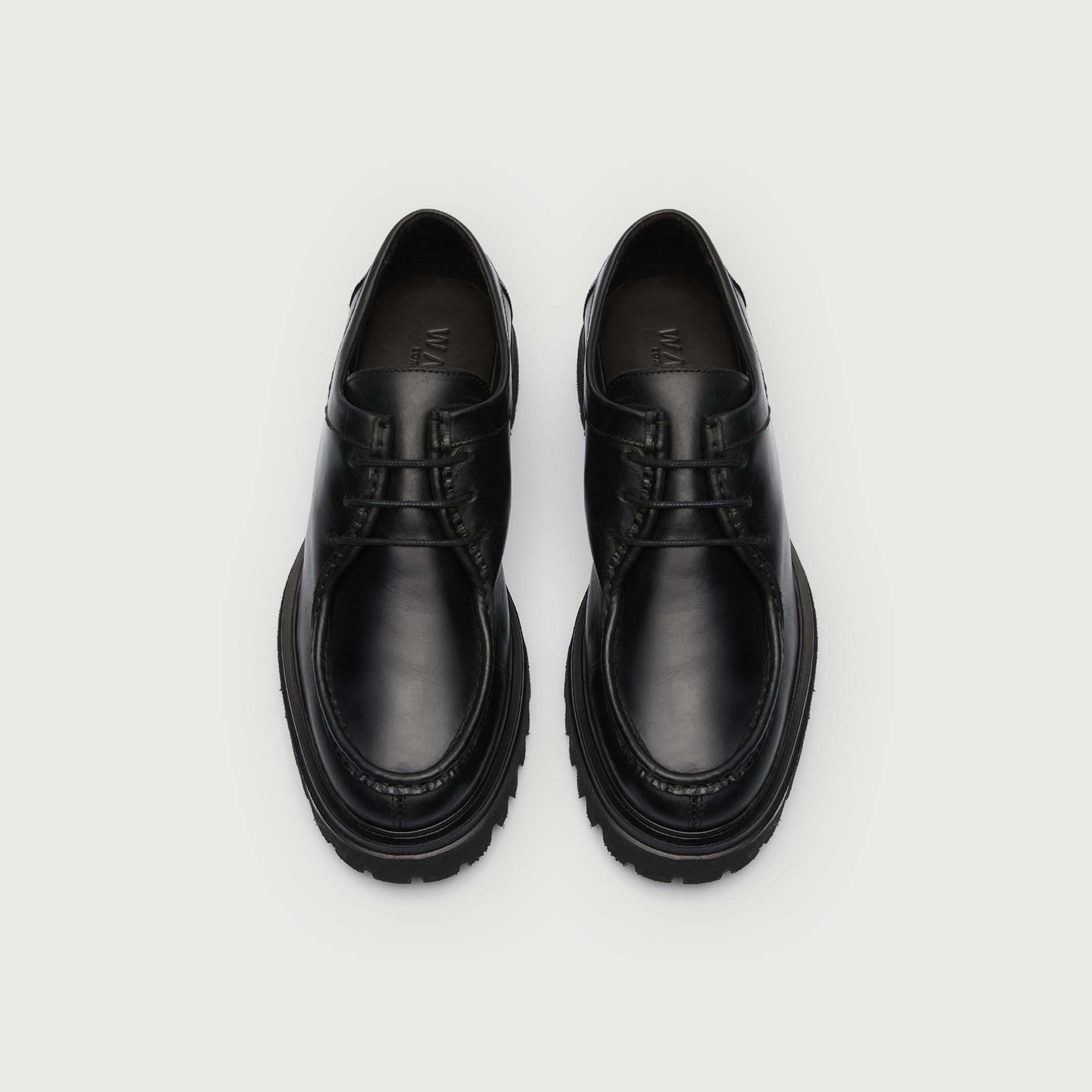 Walk London Men's Boston Apron Shoe in Black Leather