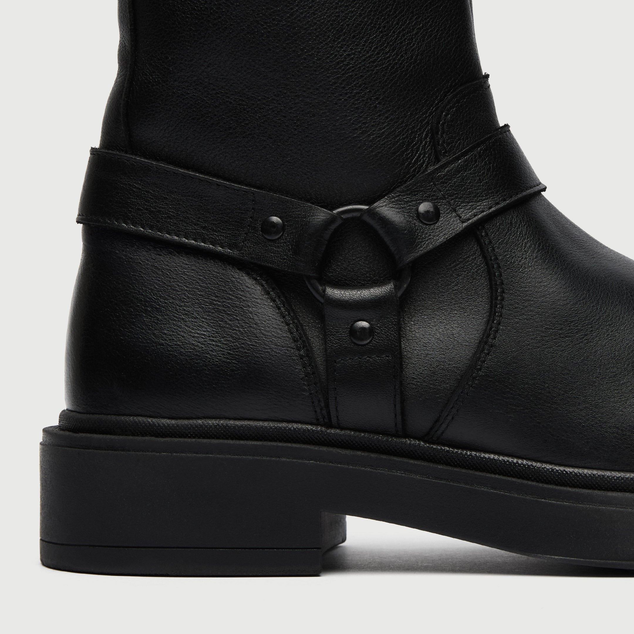 Walk London Men's Islington Buckle Boot in Black Leather