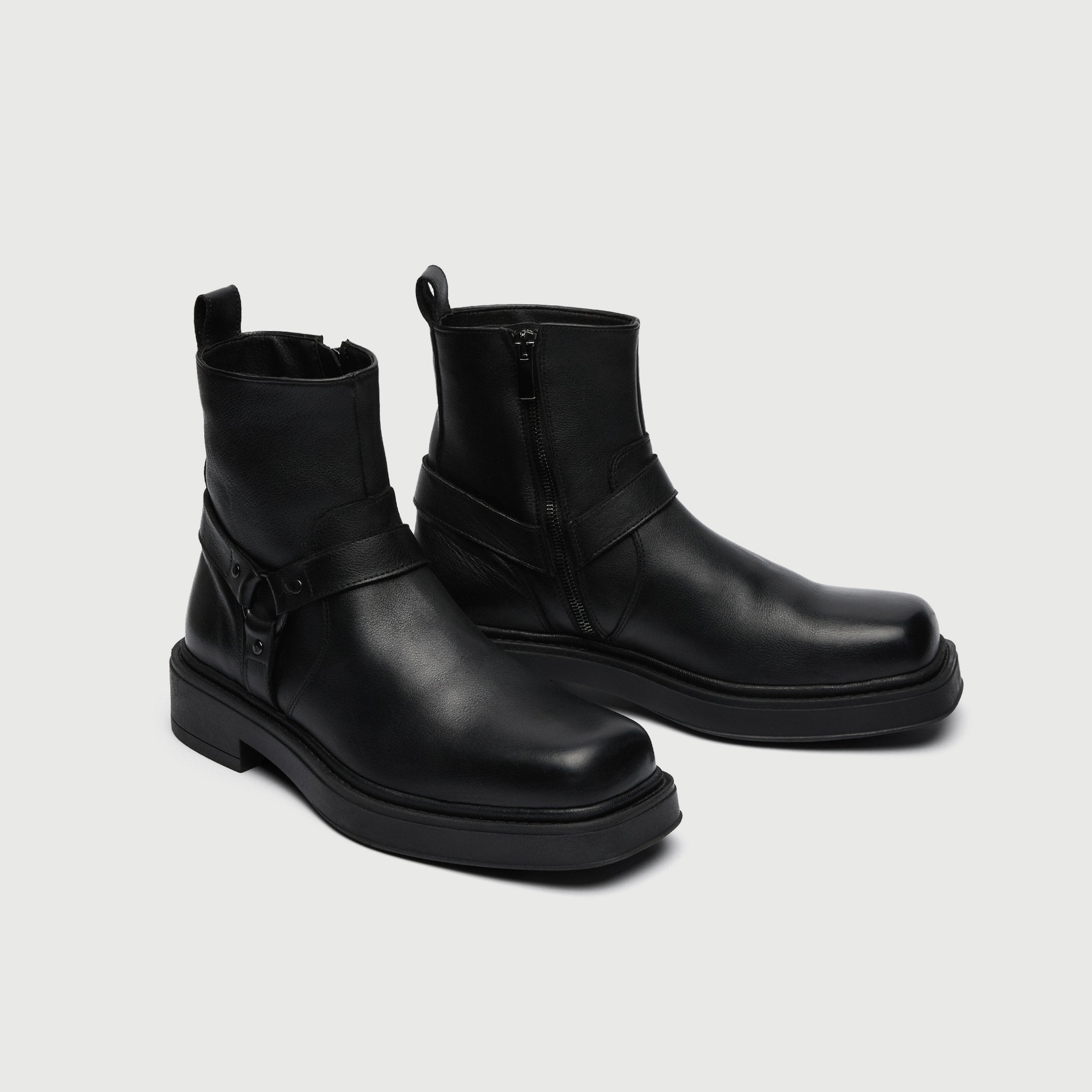 Walk London Men's Islington Buckle Boot in Black Leather