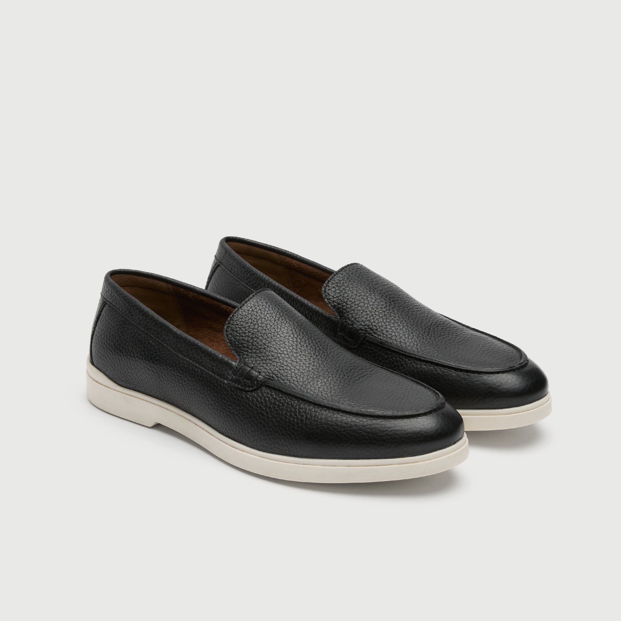 Walk London Mens Joshua Slip On in Black Leather