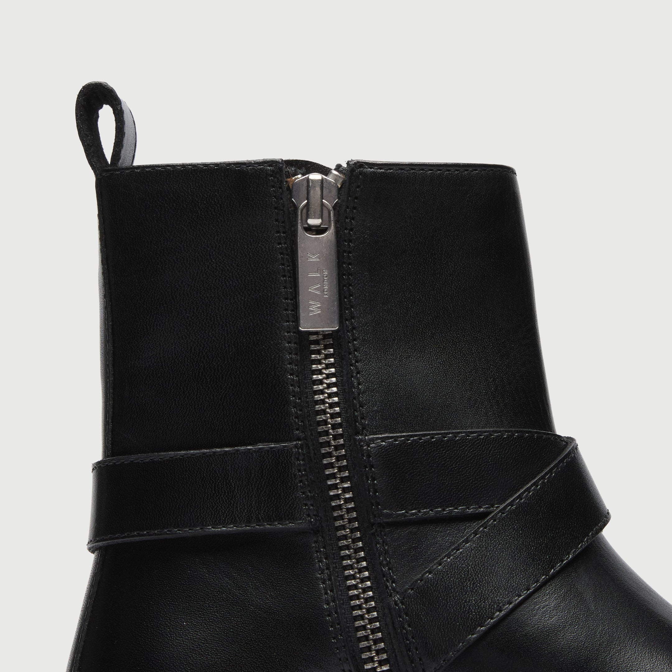 Walk London Womens Kate Buckle Boot in Black Leather