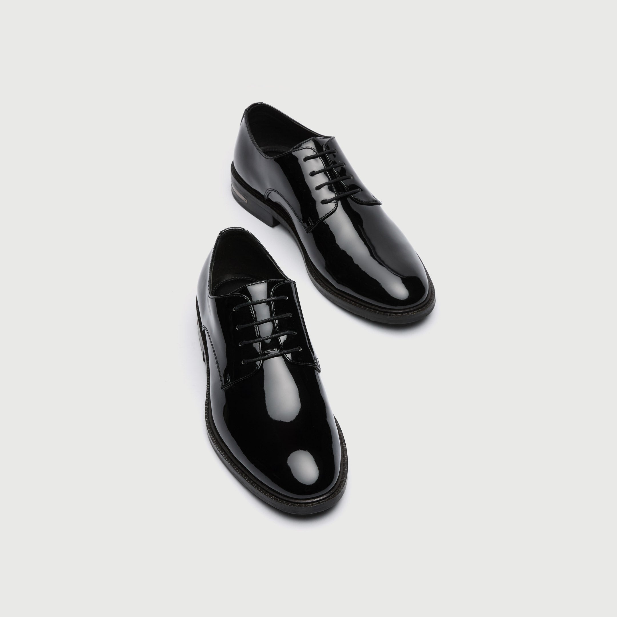 WALK London Men's Oliver Derby Shoe in Black Patent Leather