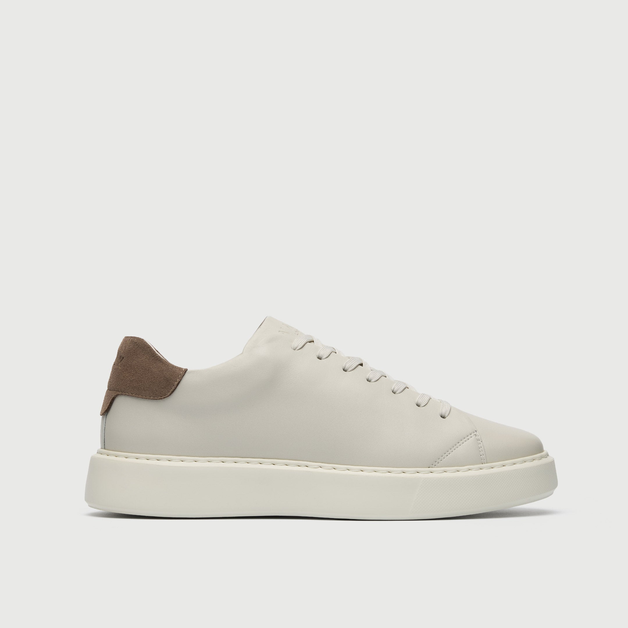 Walk London Men's Pasadena Trainer in Off White Leather