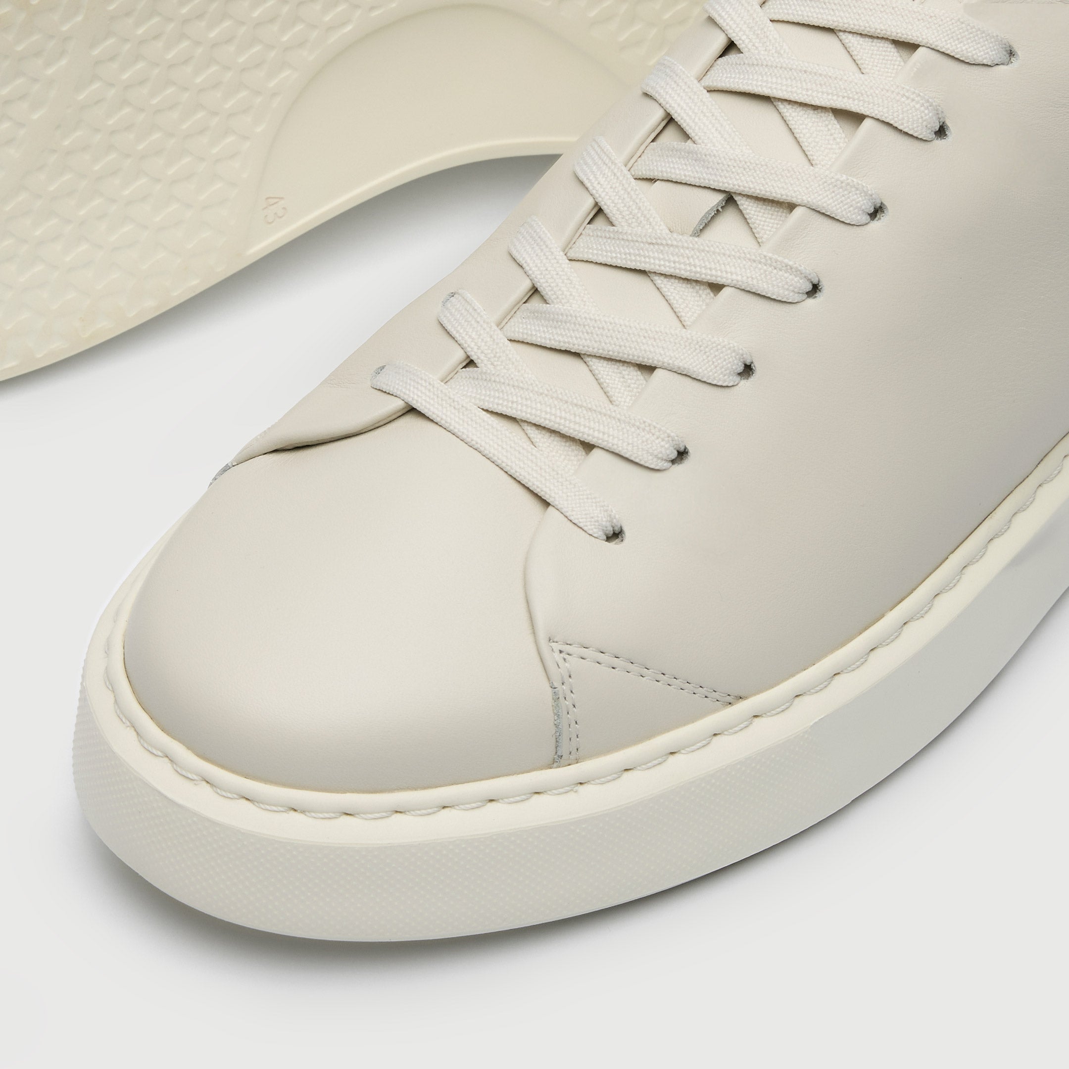 Walk London Men's Pasadena Trainer in Off White Leather