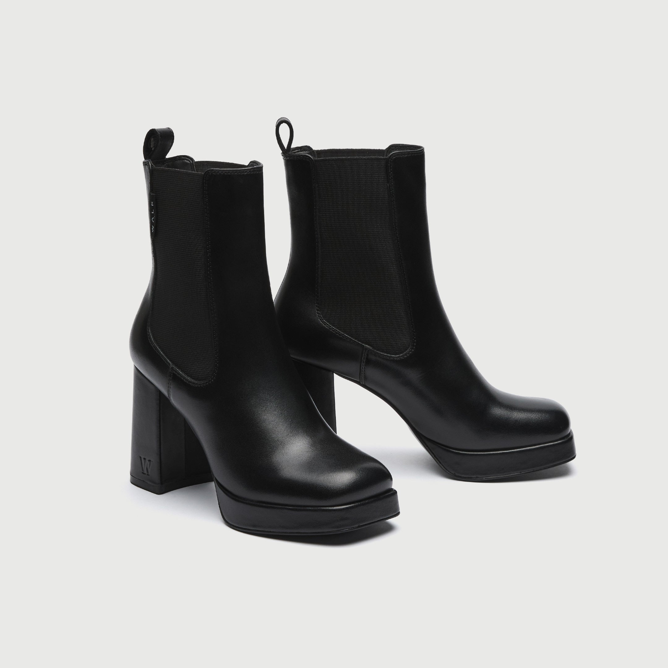 Walk London Womens Poppy Chelsea Boot in Black Leather