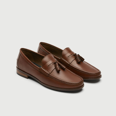 Walk London Mens Tino Tassel Loafer in Tan Leather