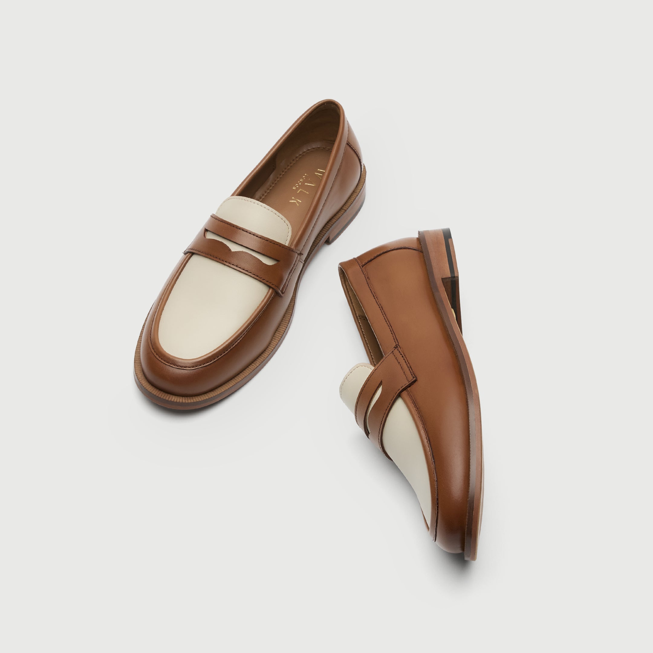 Walk London Womens Rhea Saddle Loafer in Tan Leather