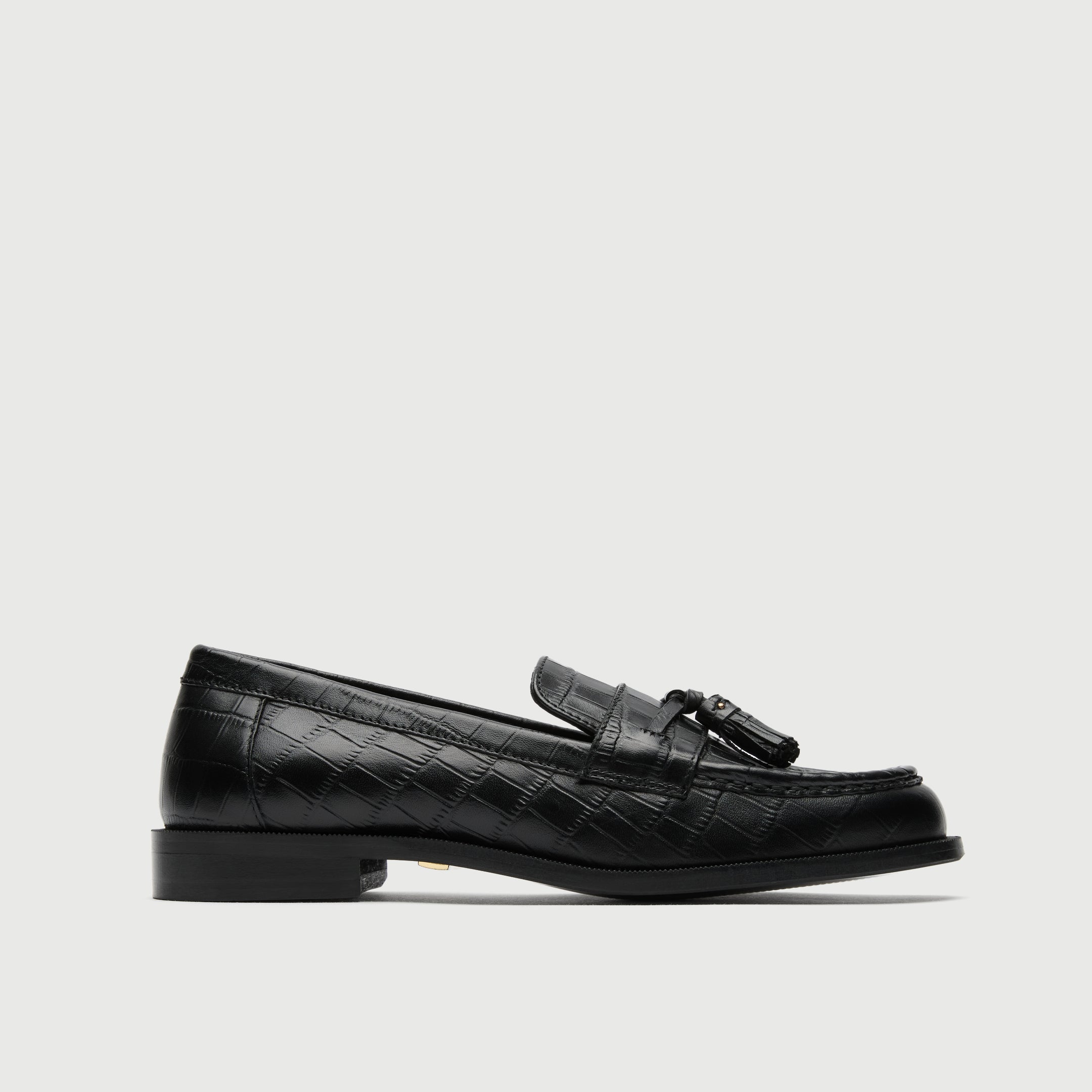 Walk London Womens Rhea Tassel Loafer in Black Leather