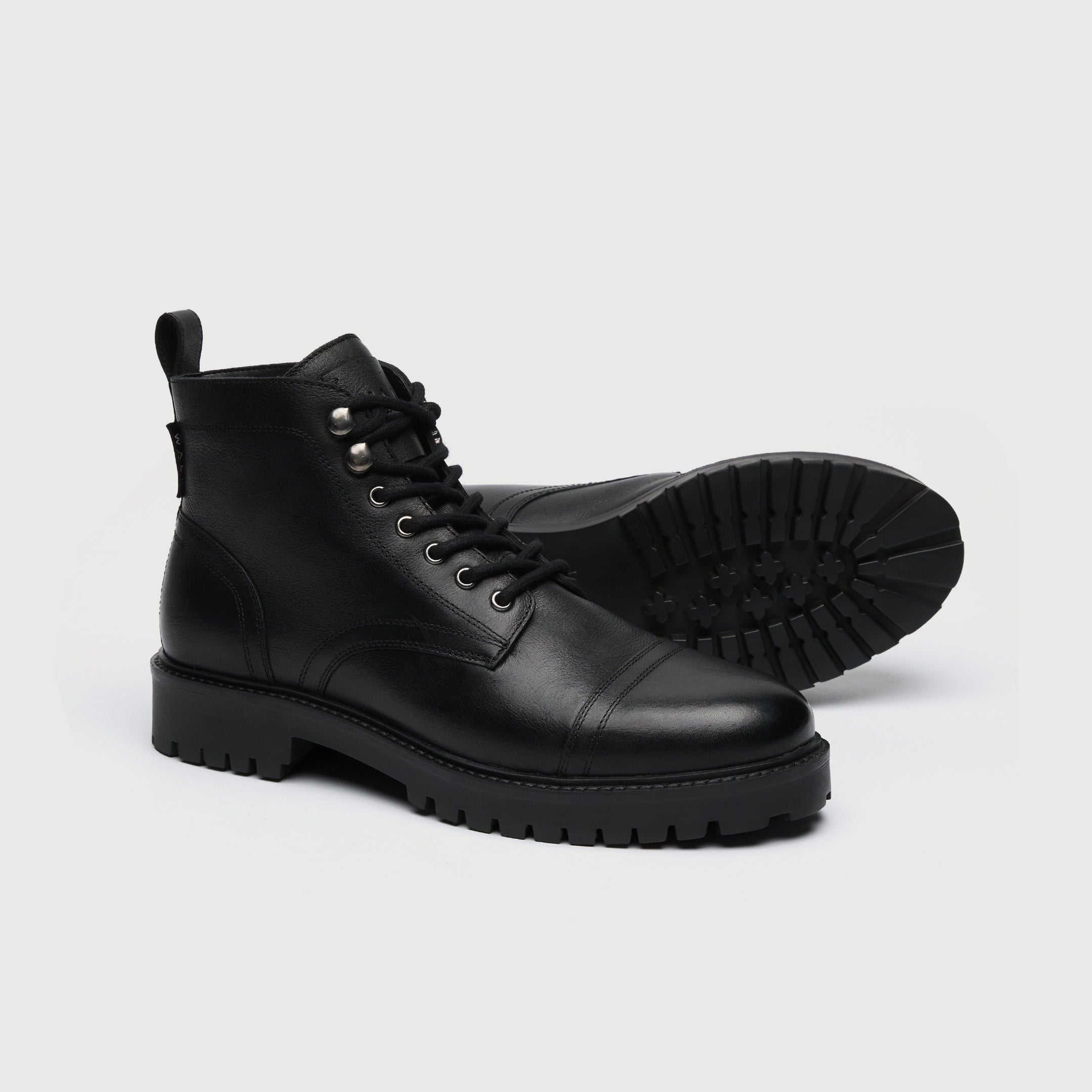 Walk London Mens - Sean Toe Cap Boot - Black Leather