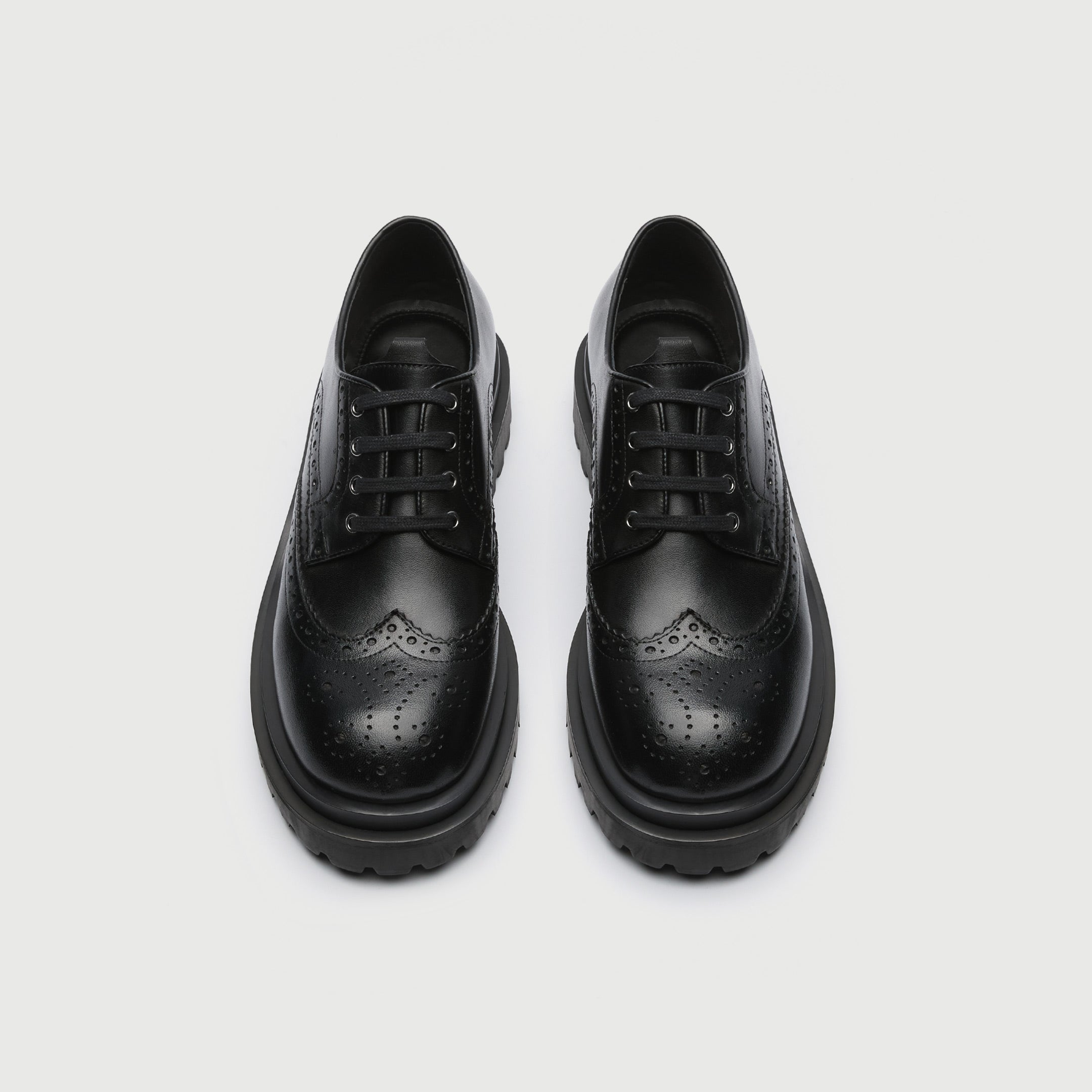 WALK London Mens Sully Brogue in Black Leather