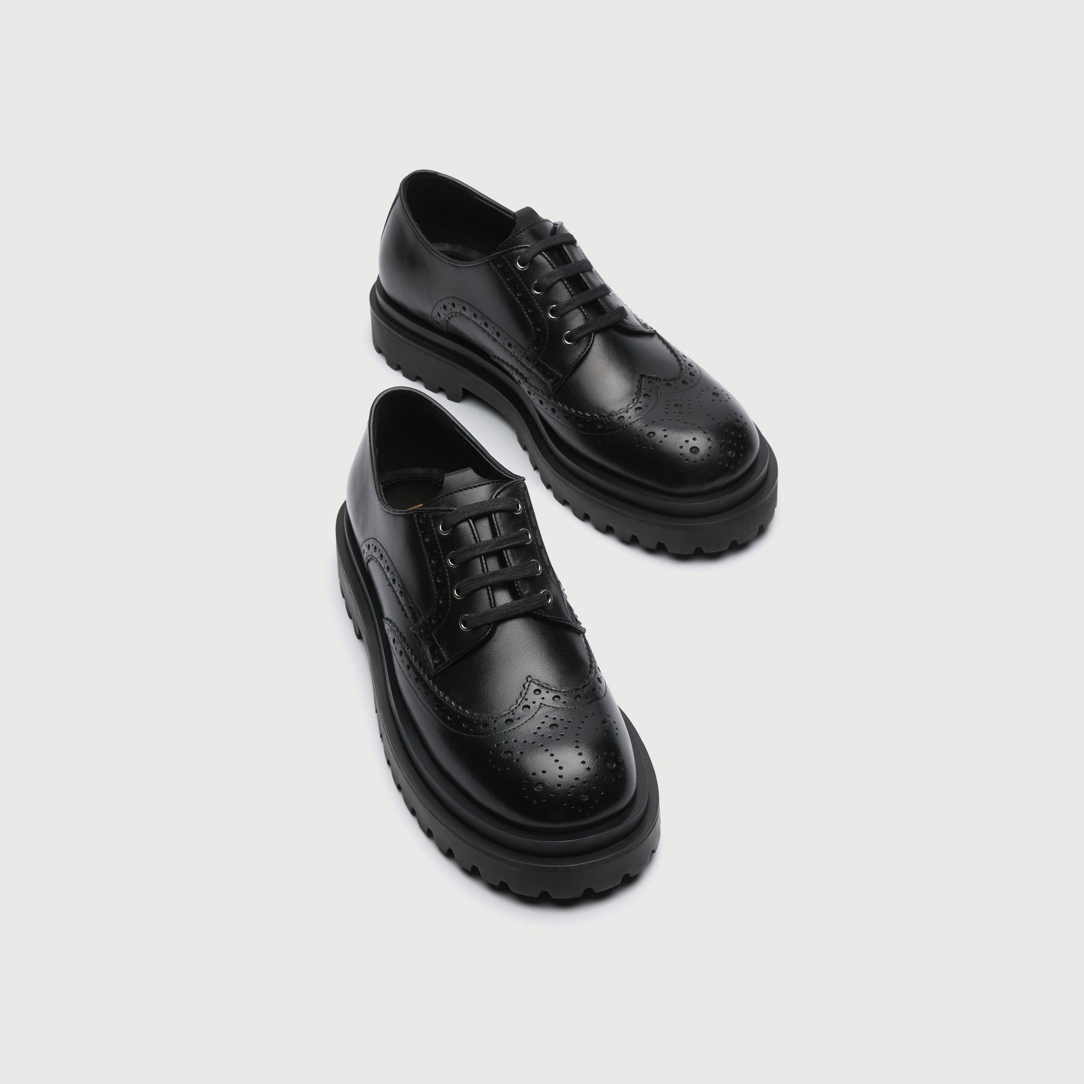 WALK London Mens Sully Brogue in Black Leather