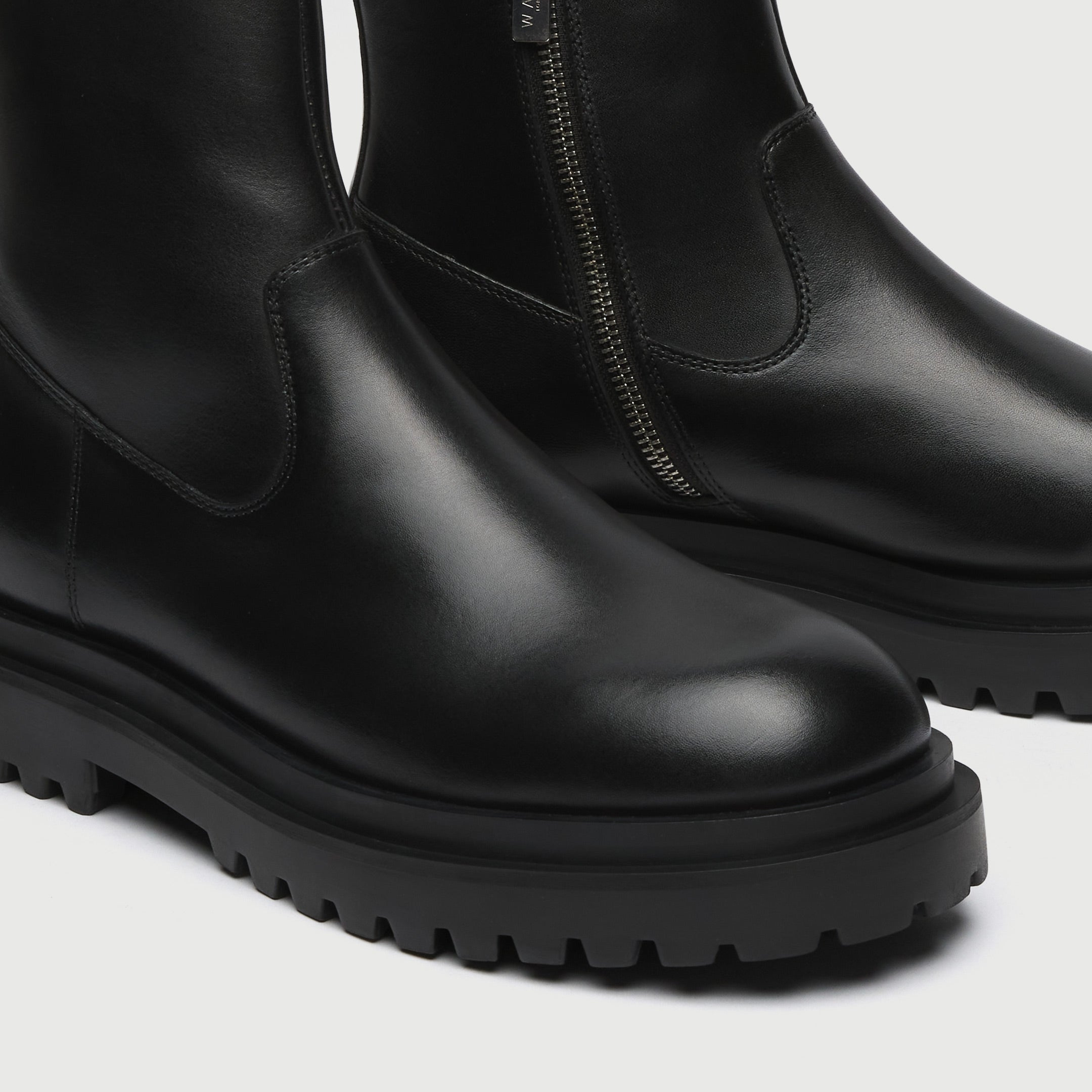 WALK London Mens Sully Inside Zip Boot in Black Leather