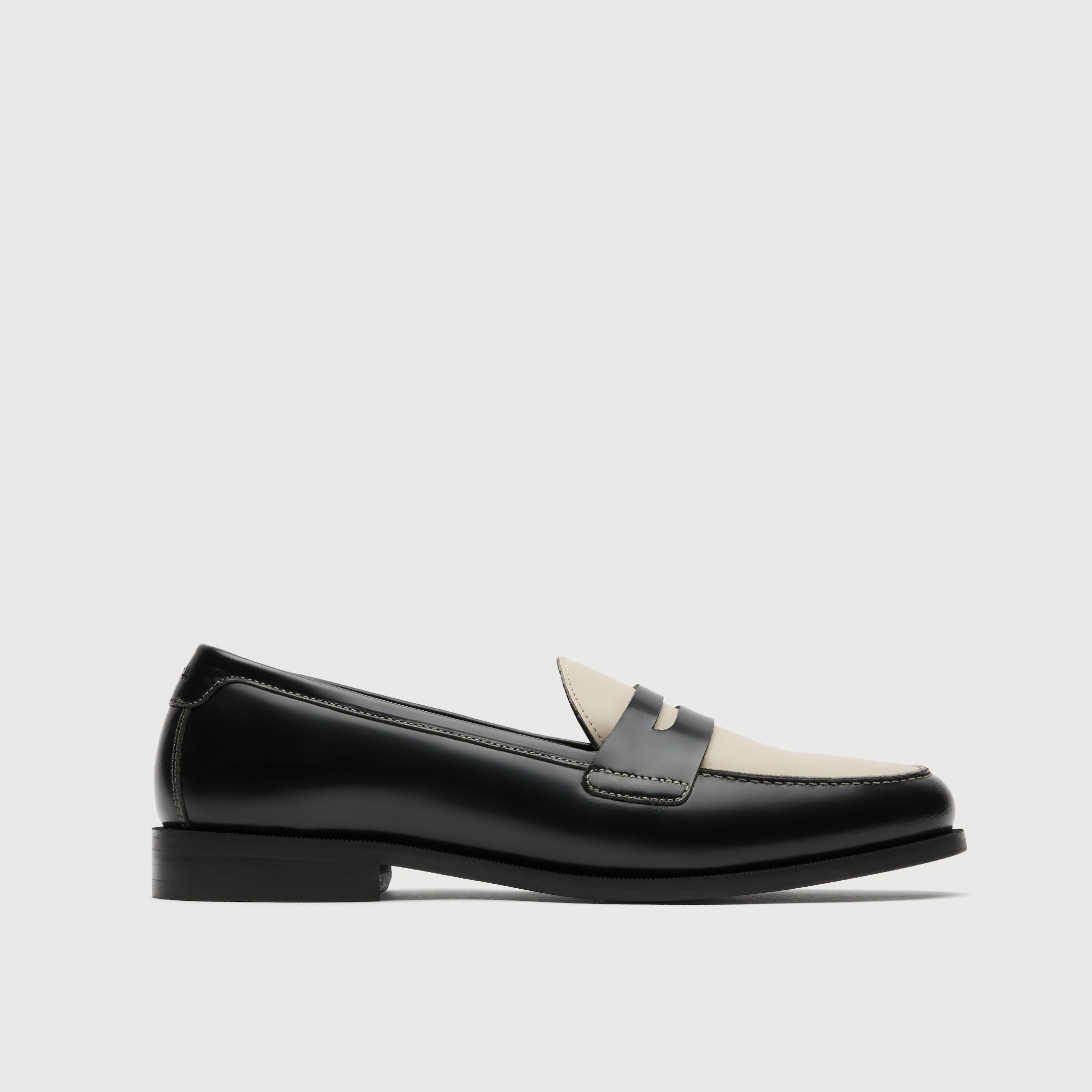 Walk London Mens Torbole Saddle Loafer in Black Leather